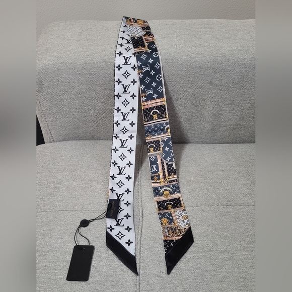 Skinny Scarf Twilly **BUNDLE 2: $20/each; BUNDLE 3 or more: $15/each** - Picture 2 of 2